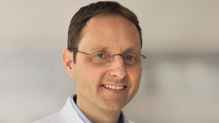 Immanuel Klinik Rüdersdorf - Neurologie - Prof. Jens Schmidt stellt Zentrum für Nerven- und Muskelerkrankungen bei Radio Paradiso vor 